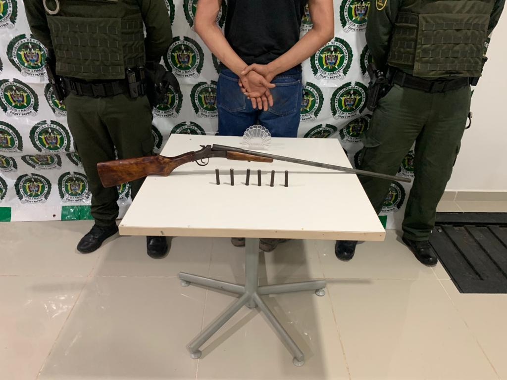 https://www.notasrosas.com/Cuando portaba arma de fuego ilegal, Policía Nacional, captura hombre en La Jagüa Del PilarCuando portaba arma de fuego ilegal, Policía Nacional, captura hombre en La Jagüa Del Pilar