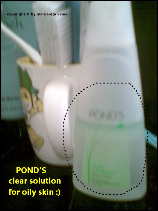 ponds makeup. POND#39;S clear solution