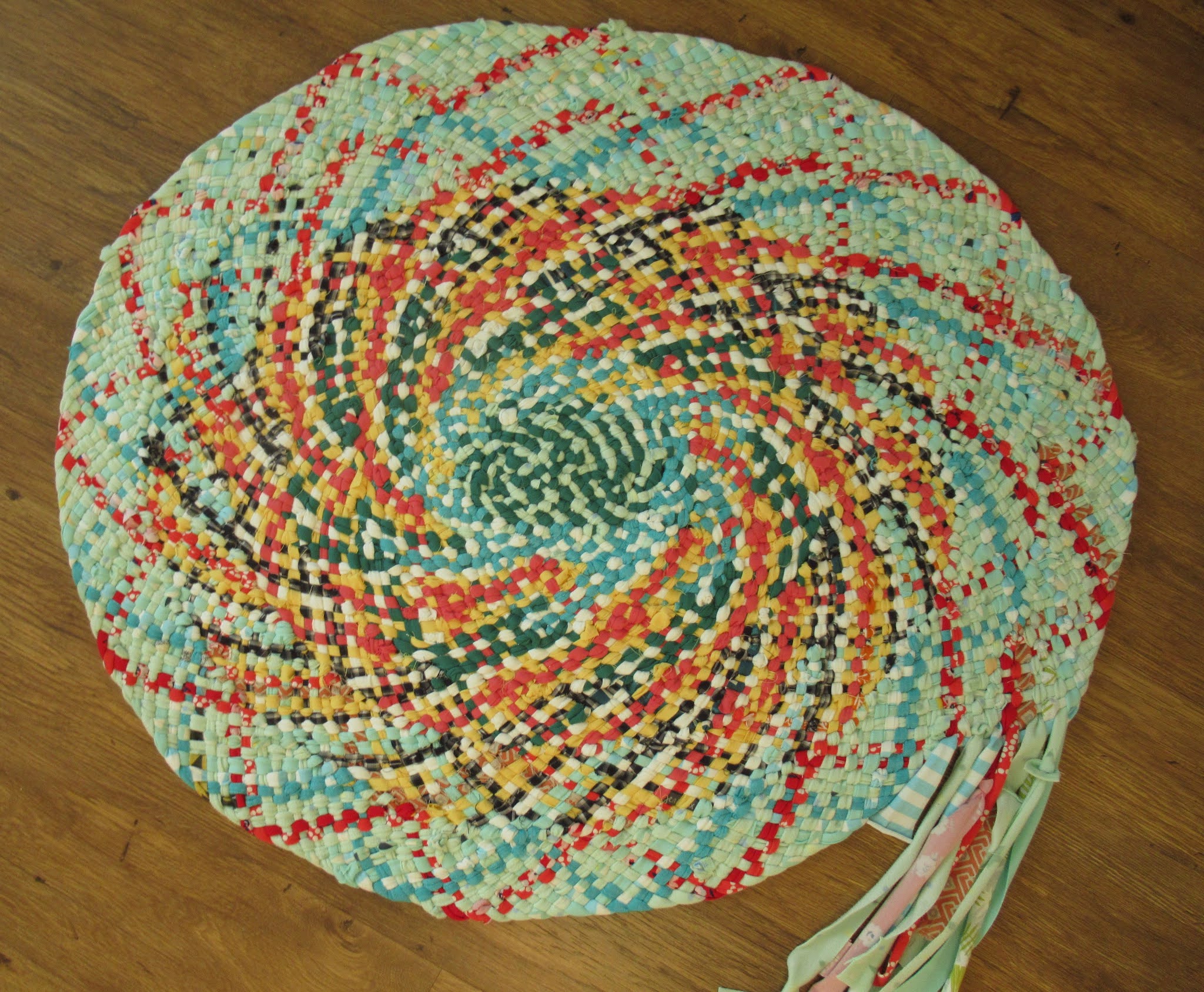 Flourishing Palms: Spiral Braided Rag Rug