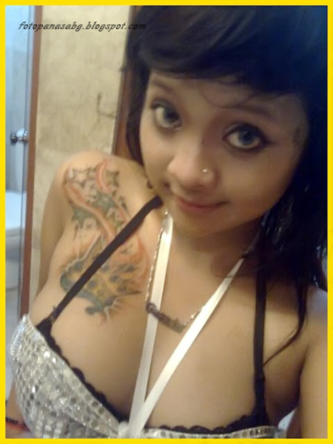 Foto Hot Tatto di Toket ABG