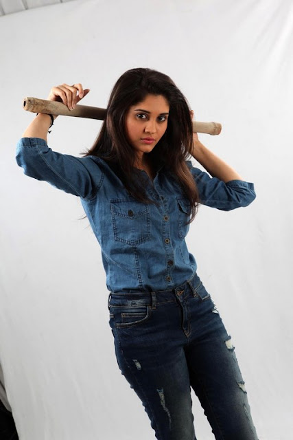 Praneetha Subhash latest image gallery 