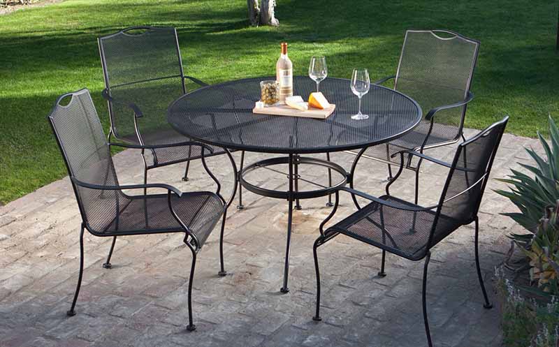 wrought iron patio set