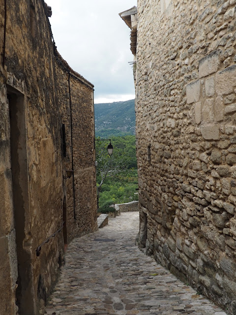 Прованс, Франция - деревня Лакост (Provence, France - Lacoste Village)