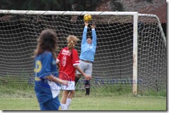 sin uñas por evitar el gol