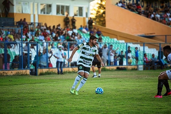 Altos perde para o Botafogo-PB e se afunda na lanterna da Série C do Brasileiro