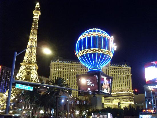 pictures of las vegas strip at night. The Las Vegas strip at night