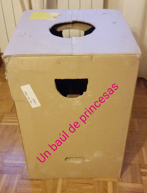 Caja para disfraz