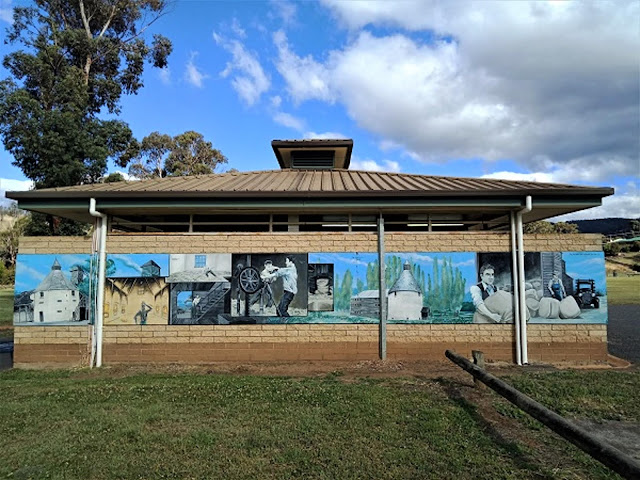 New Norfolk Street Art | Mural by Bill Flowers