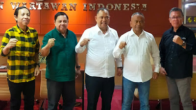 Bernostalgia Ketika Jadi Jurnalis Anggota Bawaslu RI Totok Hariyono Berkunjung ke PWI Pusat