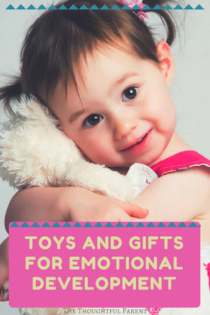 Ideas for toys too gifts that promote emotional evolution too kindness inwards kids Toys too Gifts for Emotional Development 