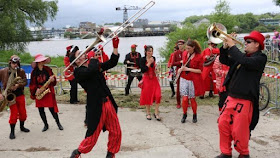 La fanfare Tahar Tag'l à Nantes : Festival Les Fanfaronnades de Trentemoult 2015