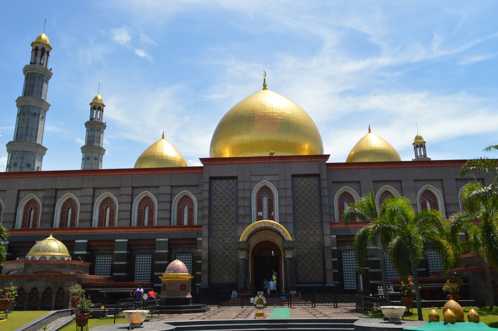 10 Masjid  Termegah di  Indonesia  Tempat Wisata