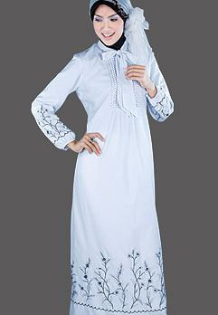 Baju Gamis Muslim – Dalam hal berbusana untuk kaum mu