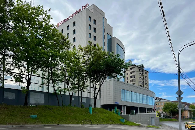 Гаврикова улица, Третье транспортное кольцо, гостиница Hilton Garden Inn Moscow Krasnoselskaya