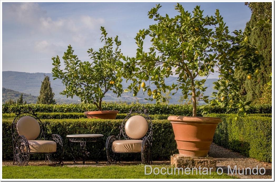 Relais La Suvera, villa renascentista Papa Julius II, fortaleza medieval Toscana, alojamento luxo Toscana