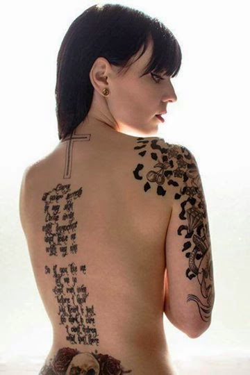 Jesus Cross Symbol Tattoo Designs, Tattoos of Jesus Cross on Women Back, Shoulder tattoo designs of Jesus Cross Symbols.