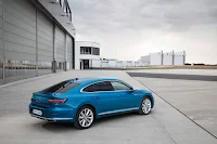 Volkswagen Arteon eHYBRID Elegance