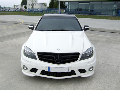 AVUS offers three power stages to increase the power of the C63 AMG