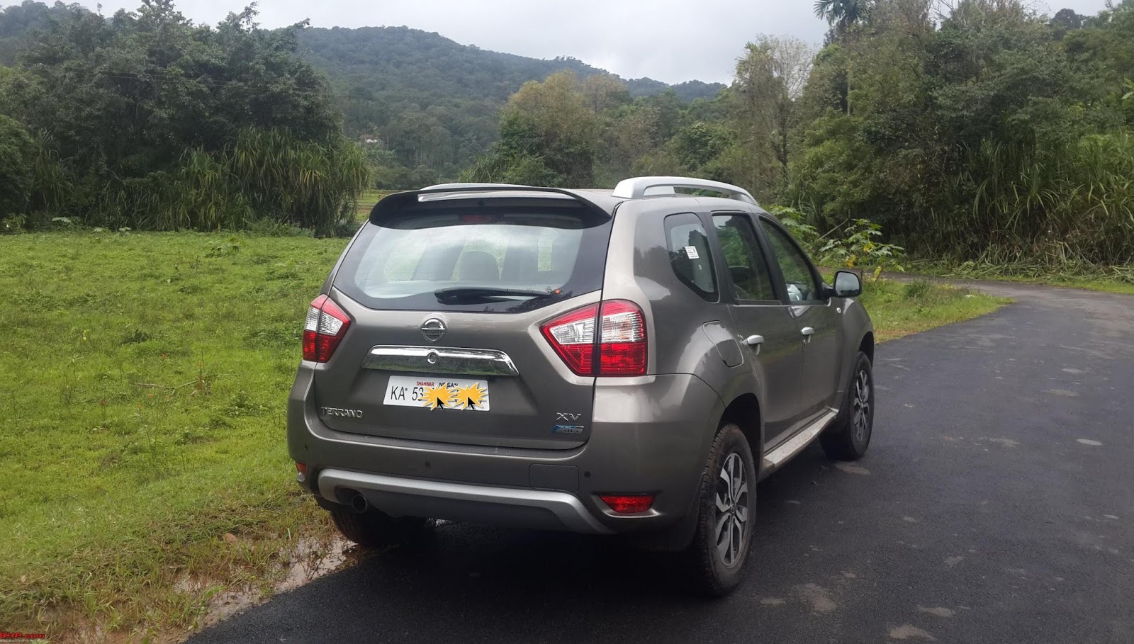 Mobil Motor Nissan Terrano 2016 Vs Nissan X Trail