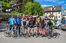 easy cycling routes on dolomites full carbon road bike and excursions in Cortina D'Ampezzo
