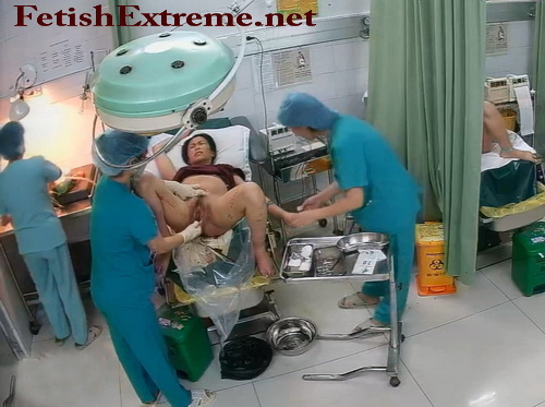 Video of a woman's surgery in a maternity hospital (Asian maternity hospital 03)