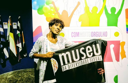 Ator Erick Cesar - Cover da Sambista Leci Brandão é atração da 18ª Feira Cultural LGBT