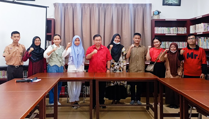 Pecah Rekor: Sembilan Siswa SMA Sultan Iskandar Muda Diterima di Fakultas Kedokteran