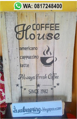 cafe resto hotel padang sumatera barat , hiasan cafe manado, hiasan dinding, jasa desain cafe, jasa hand lettering, jasa lettering dinding, jasa lukis dinding, menerima pemesanan desain, papan nama toko , hand writing