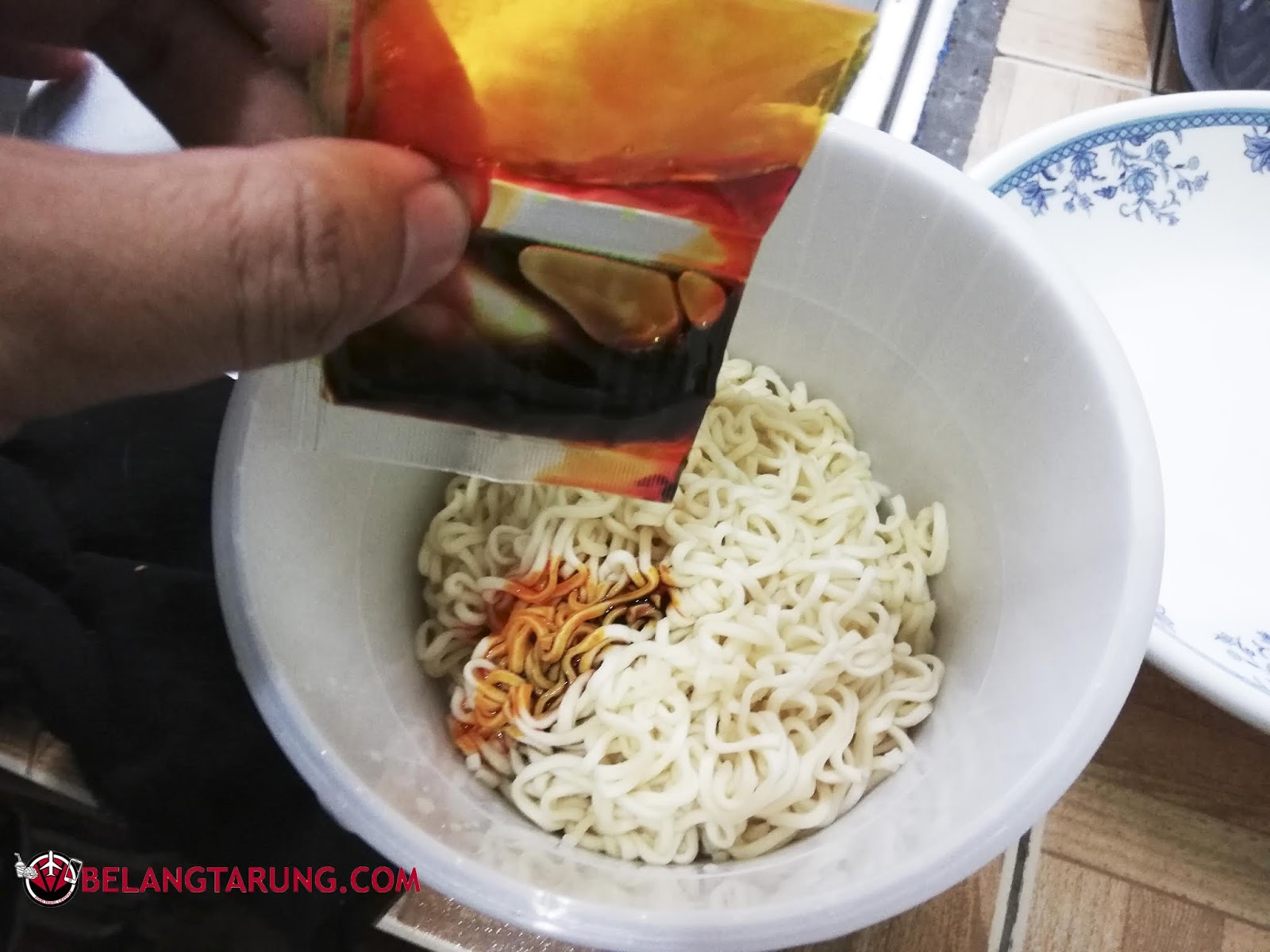 Kepedasan Maggi Pedas Giler Tom Yummz (Tom Yam) Berbanding 