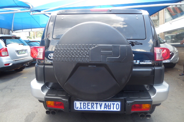 0740956652 Liberty Auto Dealership South Africa 2012 Toyota Fj