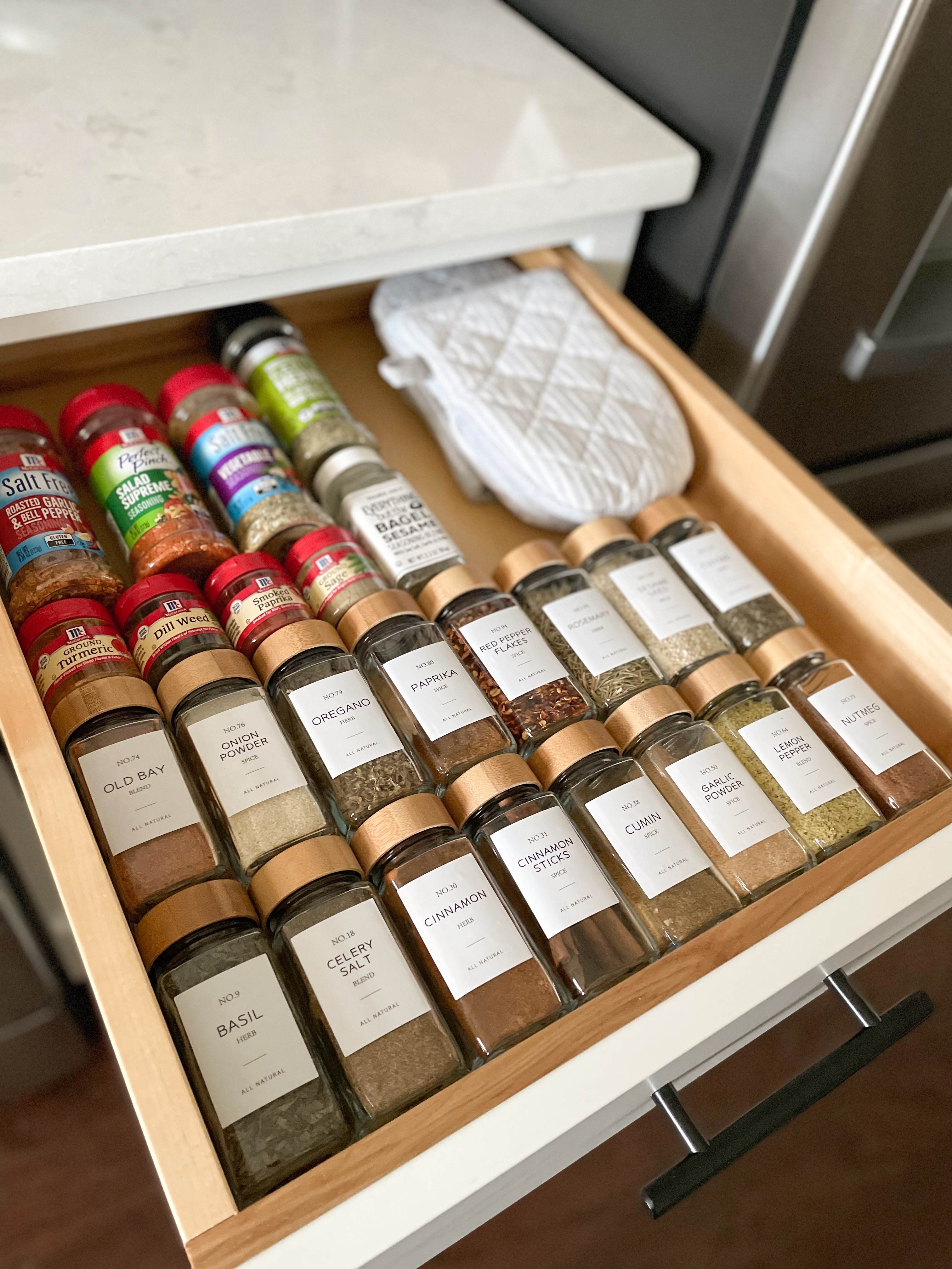 The In-Drawer, Complete Set