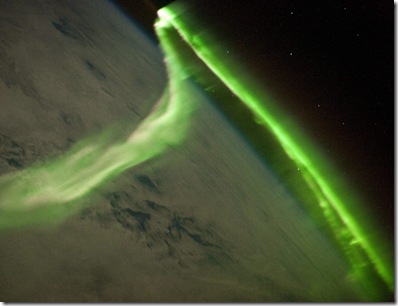 Aurora austral fotografada a partir da ISS em 29/05/2010 (Foto: NASA)