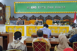 Kapolres Labuhanbatu Hadiri Rakor Bahas Covid-19