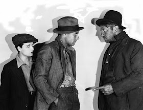 Louise Brooks, Richard Arlen and Wallace Beery in Beggars of Life (1928)