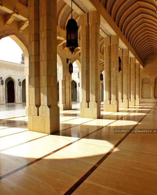 Al Sultan Qaboos Grand Mosque, Muscat, Oman