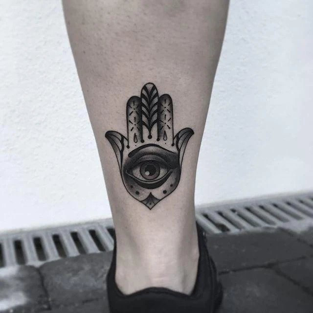 Tatuagem Masculina Mao de Fátima