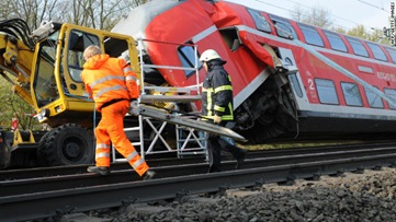 3 killed in German train crash, police say