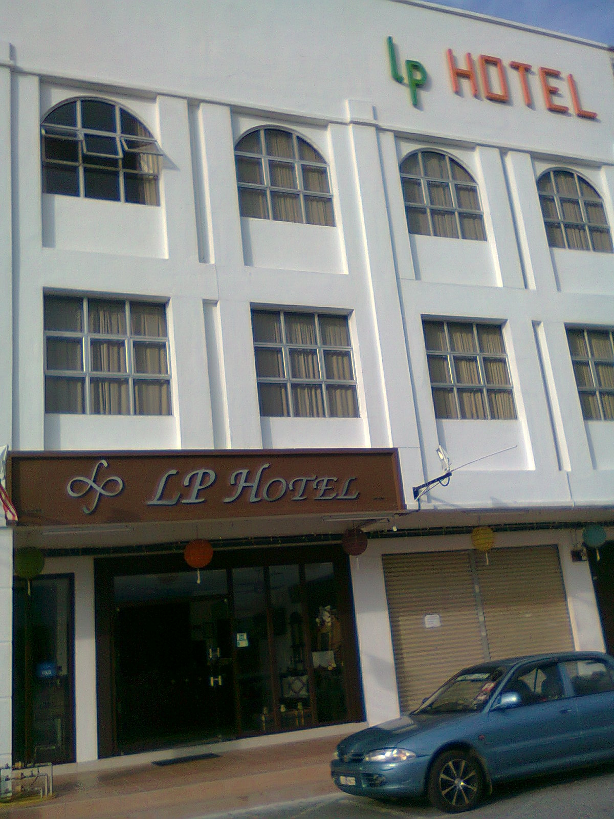 hotel bunga raya tanjung malim