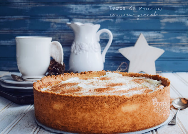 tarta de manzana con crema y canela