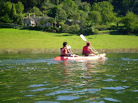 escapadas temáticas montar piragua, alquiler piragua