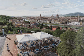 03-Florence-Italy-Anthony-Brunelli-Cities-&-Architecture-seen-through-Paintings-www-designstack-co