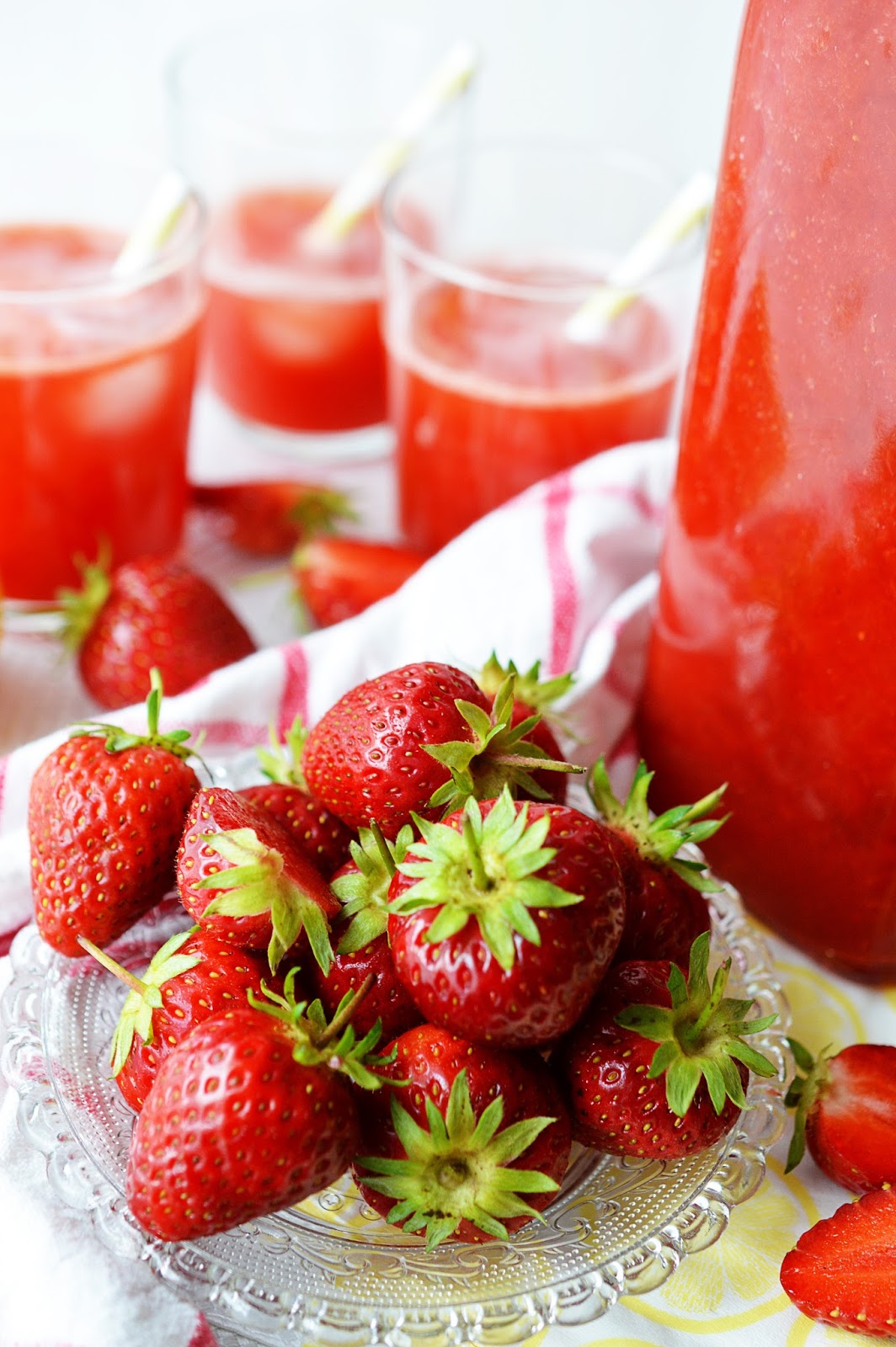 Strawberry Lemonade Recipe | Motte's Blog