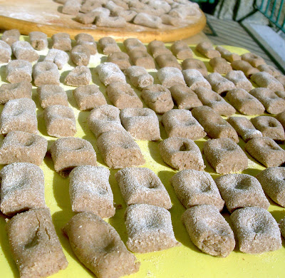 gnocchi di farina di castagne e farro alla crema di tartufo