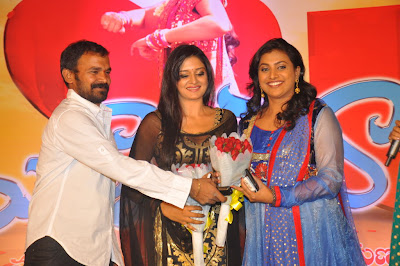 roja new @ nuvva nena audio launch cute stills