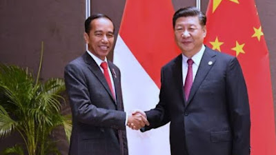 Cegah Kekacauan, Jokowi Jangan Tiru Xi Jinping Jabat Presiden China 3 Periode