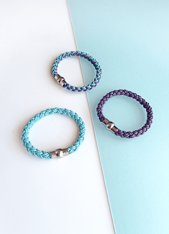 Learn How to Make a 4 Strand Round Braid and Create These Braided Leather Friendship Bracelets - Curly Made #diy #crafts #bracelets