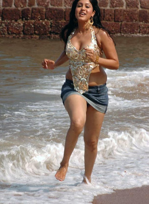 sheryl brindo spicy at beach hot images