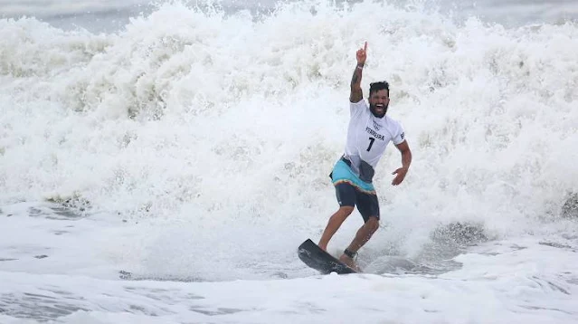 Campeão olímpico em Tóquio no surfe, Italo Ferreira vai comentar Paris 2024 na TV Globo