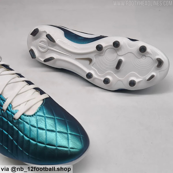 nike%20tiempo%2030%20years%20boots%20%284%29