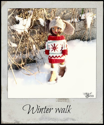 Zimowy spacer Kiry/Winter walk with doll